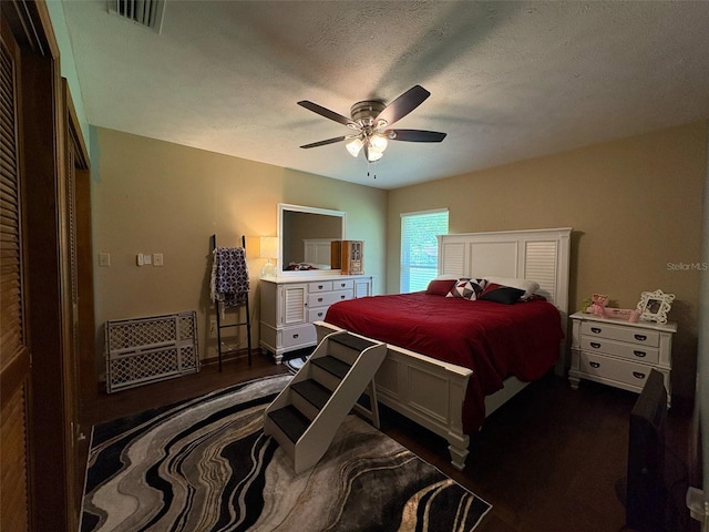 3545 SE 24th Ave, Ocala, FL 34471 - bedroom featuring ceiling fan