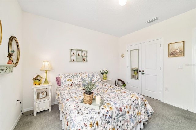 2552 NE 42nd Rd, Ocala, FL 34470 - carpeted bedroom featuring baseboards and a closet