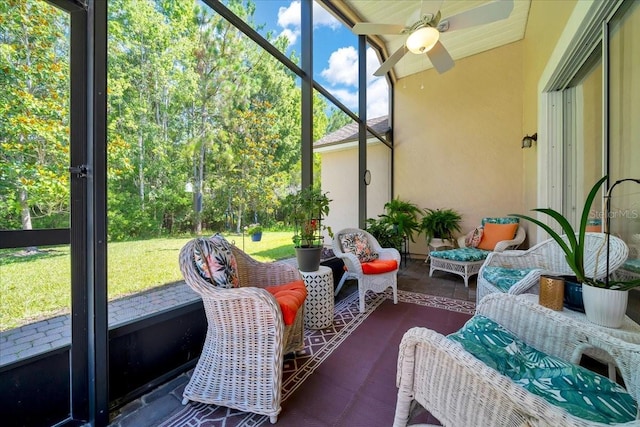 814 Copperhead Cir, Saint Augustine, FL 32092 - sunroom / solarium featuring ceiling fan and an outdoor living space