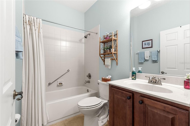 8566 SW 83rd Loop, Ocala, FL 34481 - full bathroom featuring shower / tub combo, vanity, and tile patterned flooring