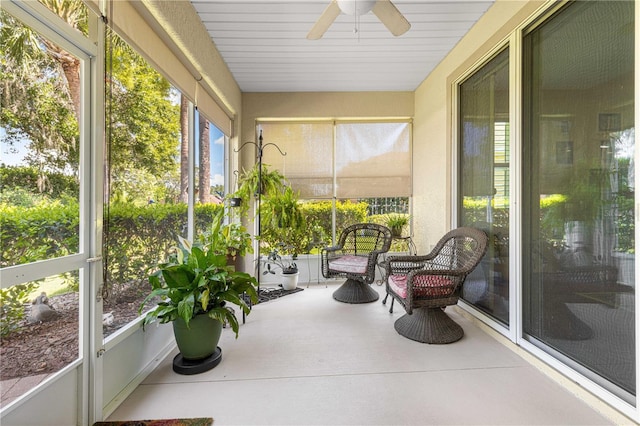8566 SW 83rd Loop, Ocala, FL 34481 - sunroom / solarium with a ceiling fan