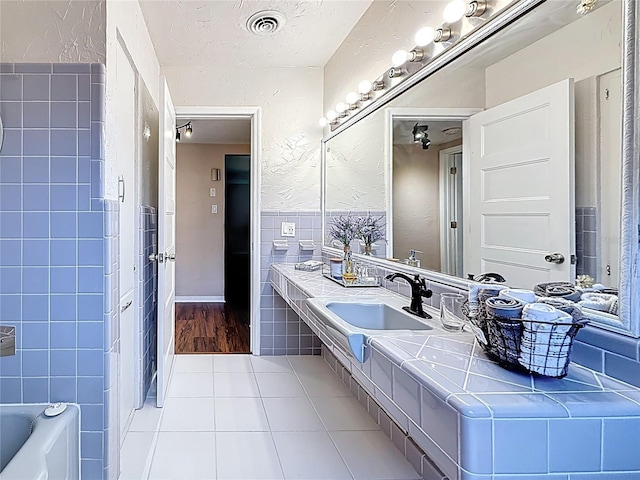 1137 Indian Rocks Rd S, Largo, FL 33770 - photo 4