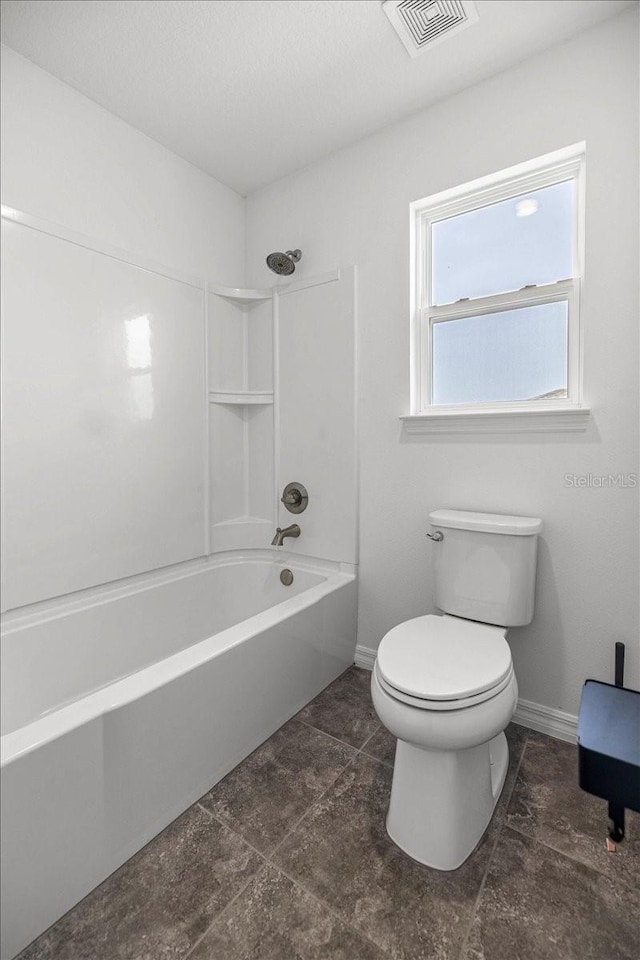 7695 SW 64th Street Rd, Ocala, FL 34474 - bathroom featuring toilet and bathing tub / shower combination
