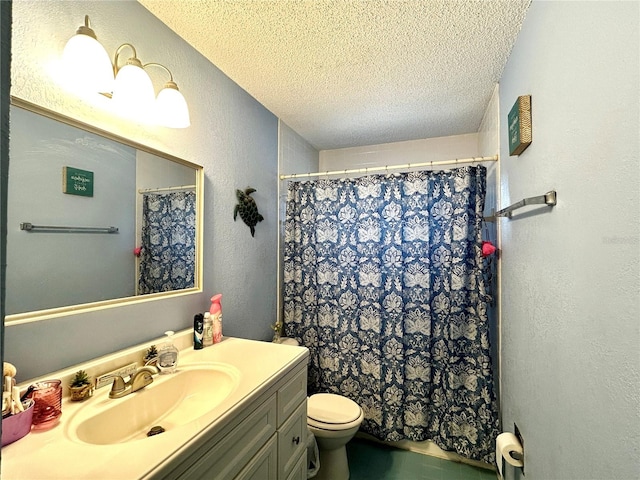 3525 E Fort King St Unit 140, Ocala, FL 34470 - bathroom with a textured ceiling, vanity, a textured wall, and a shower with curtain