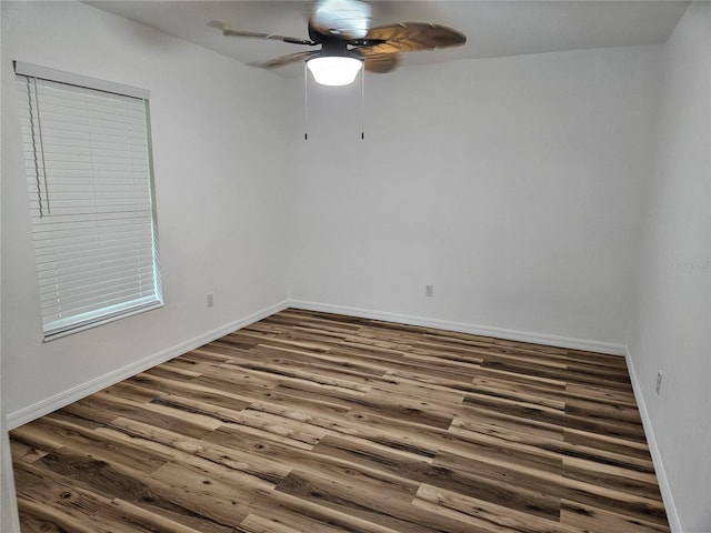 51 NE 10th St, Williston, FL 32696 - unfurnished room with wood finished floors and a ceiling fan