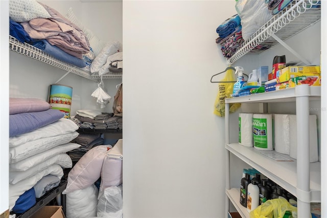 7220 NW 83rd Ter, Ocala, FL 34482 - view of storage area
