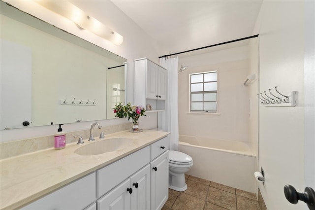 5500 SE 2nd Pl, Ocala, FL 34480 - bathroom with vanity and shower / bathtub combination with curtain