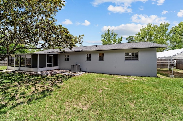 5500 SE 2nd Pl, Ocala, FL 34480 - rear view of property featuring a sunroom