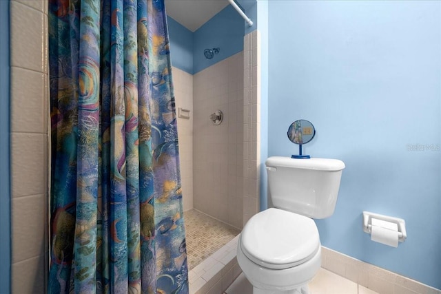 5525 NE 22nd Ave, Ocala, FL 34479 - full bath featuring toilet and a tile shower