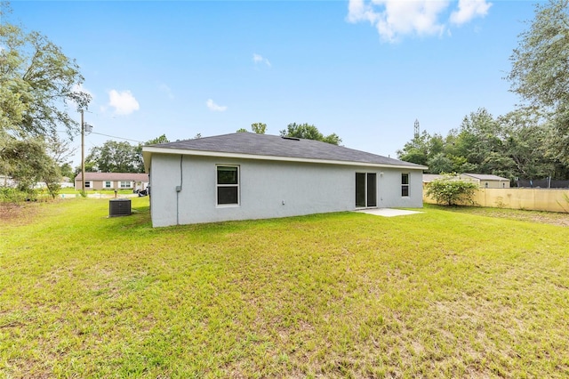 5 Water Pass, Ocala, FL 34472 - rear view of house with stucco siding