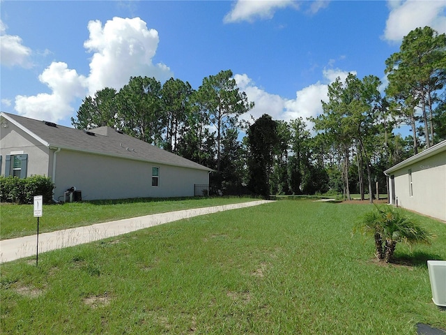80 Hickory Course Loop, Ocala, FL 34472 - view of grassy yard