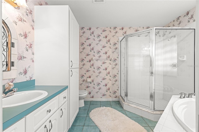 6172 SW 101st Pl, Ocala, FL 34476 - full bath featuring wallpapered walls, vanity, a stall shower, tile patterned floors, and a garden tub