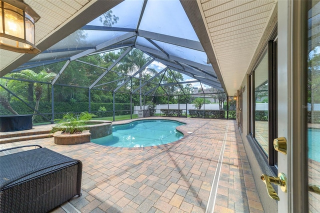 2908 SE 22nd Ave, Ocala, FL 34471 - view of pool with a patio, a pool with connected hot tub, and glass enclosure