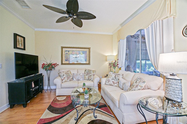 13170 SE 92nd Court Rd, Summerfield, FL 34491 - living area with crown molding, light wood-style flooring, and a ceiling fan