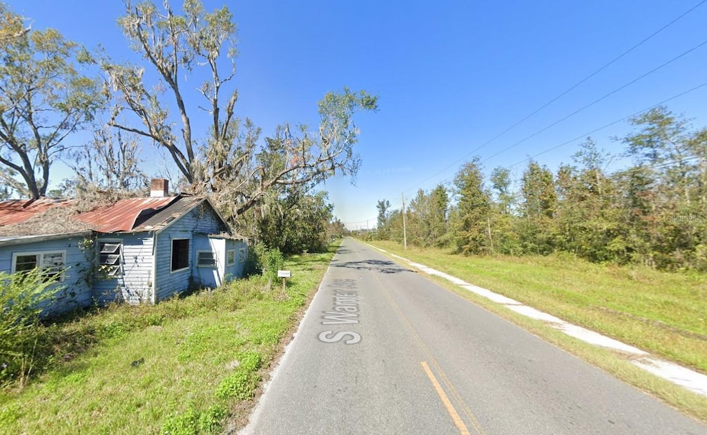 823 S Warner Ave, Perry, FL 32348 - view of asphalt street