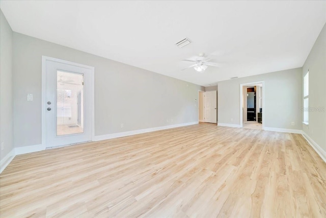 6631 SE 11th Loop, Ocala, FL 34472 - empty room featuring light wood-style floors and ceiling fan