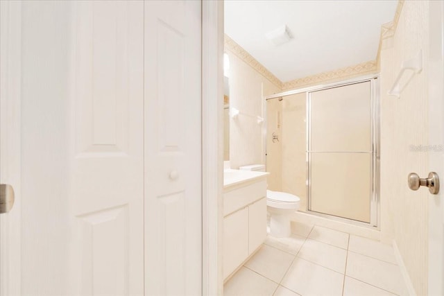 6631 SE 11th Loop, Ocala, FL 34472 - full bath with a stall shower, vanity, and tile patterned flooring