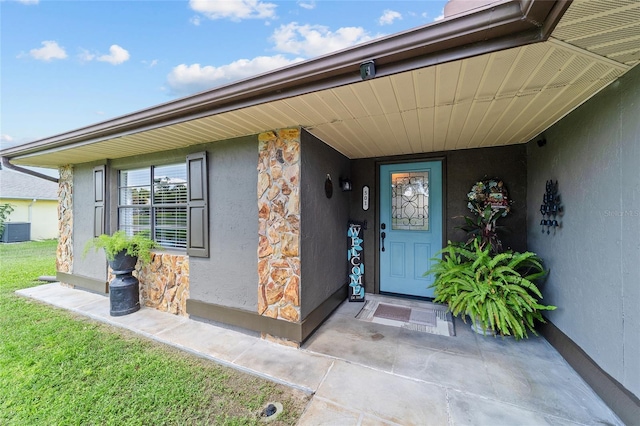 501 Marion Oaks Dr, Ocala, FL 34473 - view of exterior entry with stucco siding and stone siding
