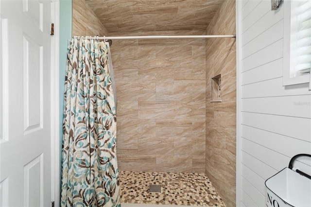 501 Marion Oaks Dr, Ocala, FL 34473 - bathroom with a tile shower