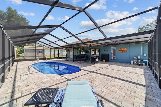 501 Marion Oaks Dr, Ocala, FL 34473 - outdoor pool featuring a shed, a patio, a lanai, and outdoor dining space