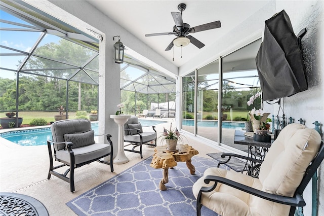 19115 SW 98th Loop, Dunnellon, FL 34432 - view of patio featuring an outdoor pool, a ceiling fan, and glass enclosure