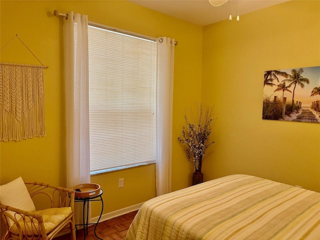 19480 SW 100th Loop, Dunnellon, FL 34432 - bedroom featuring baseboards