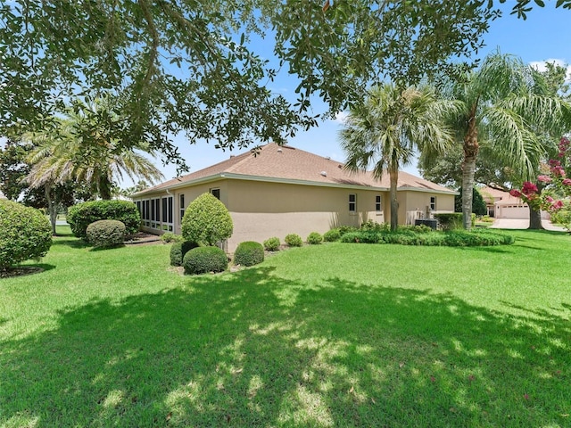 2721 Day Lily Run, The Villages, FL 32162 - view of grassy yard