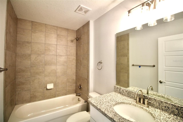 9 Hemlock Terrace Ln, Ocala, FL 34472 - bathroom with vanity, bathing tub / shower combination, and a textured ceiling