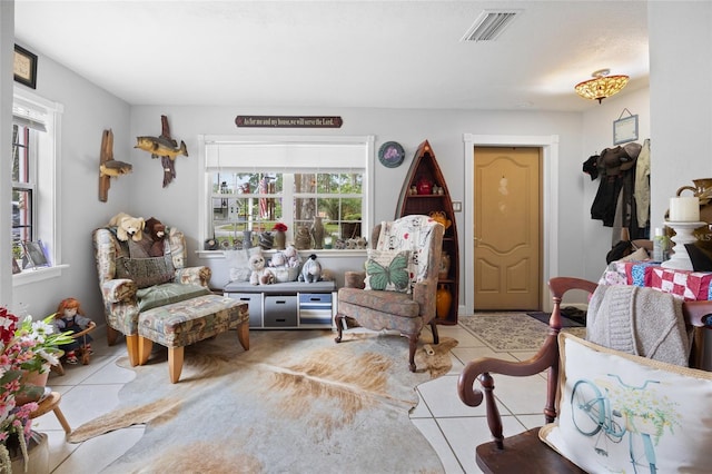 581 NE 44th Ave, Ocala, FL 34470 - view of tiled living room