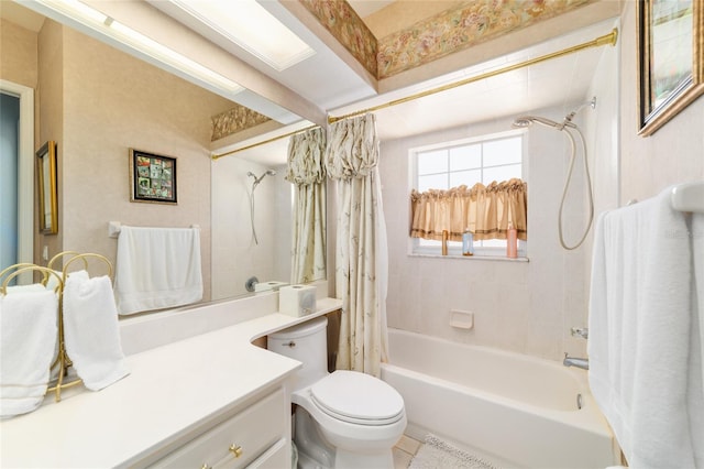 3629 SE 54th Ave, Ocala, FL 34480 - bathroom featuring shower / bath combo and vanity