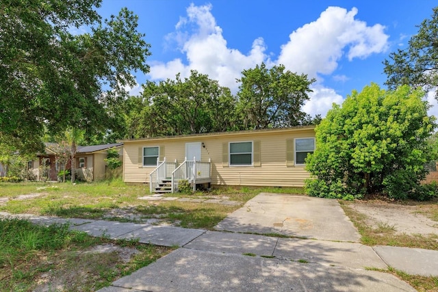 956 Osceola Trl, Casselberry, FL 32707 - view of front facade