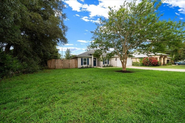 3946 SW 133rd Loop, Ocala, FL 34473 - ranch-style house featuring concrete driveway and stucco siding