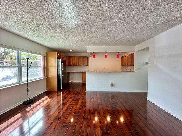 208 NE Monroe Cir N Unit 101, Saint Petersburg, FL 33702 - photo 2