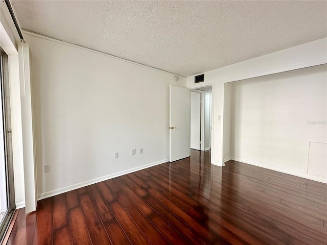 208 NE Monroe Cir N Unit 101, Saint Petersburg, FL 33702 - photo 16
