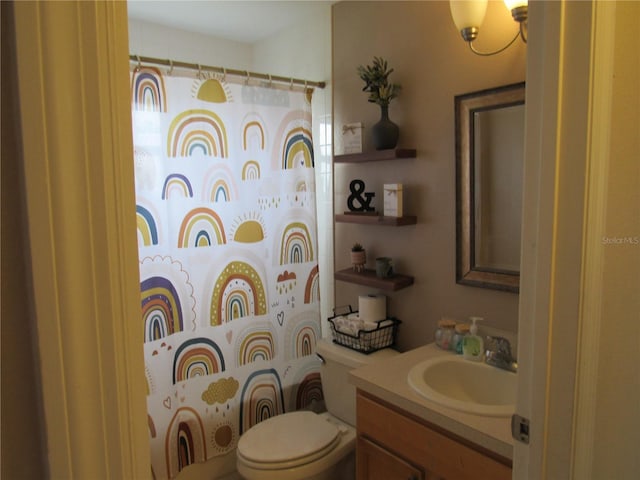 2640 SW 154th Place Rd, Ocala, FL 34473 - bathroom featuring vanity and a shower with shower curtain