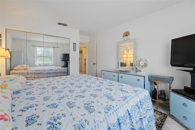 6 Emerald Crse, Ocala, FL 34472 - bedroom with a closet