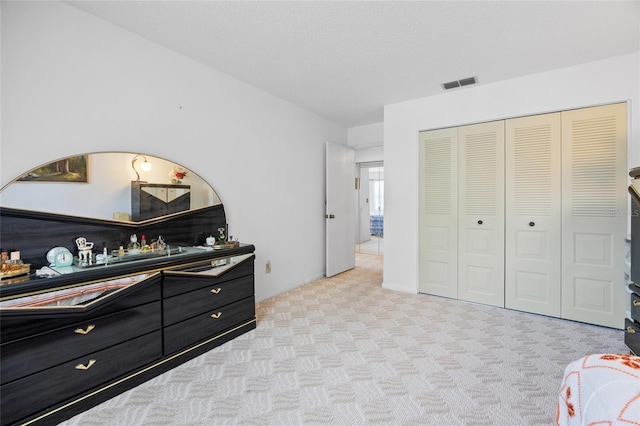 6 Emerald Crse, Ocala, FL 34472 - bedroom with light carpet and a closet