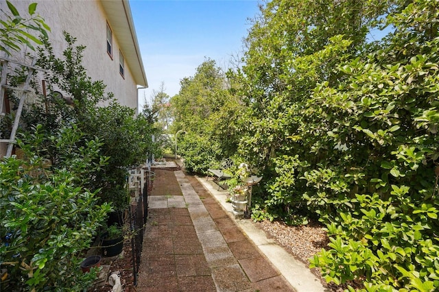 6 Emerald Crse, Ocala, FL 34472 - view of yard