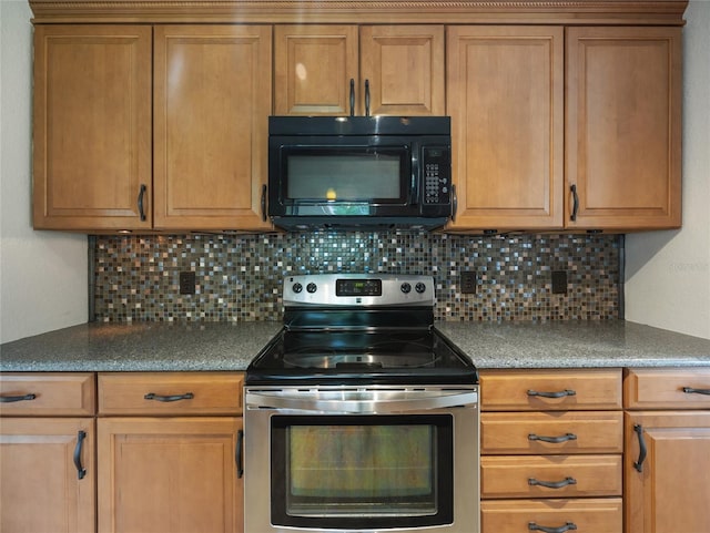 17 Pecan Run Hbr, Ocala, FL 34472 - kitchen featuring stainless steel range with electric stovetop, black microwave, tasteful backsplash, and dark countertops