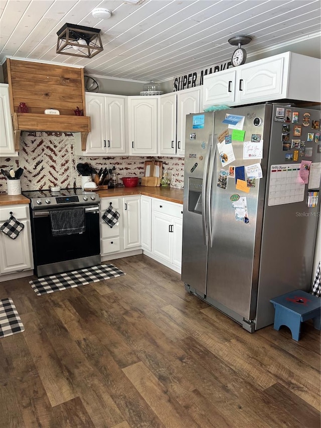 5561 NE 5th Pl, Ocala, FL 34470 - kitchen with stainless steel appliances, white cabinetry, tasteful backsplash, dark wood-style floors, and wooden ceiling