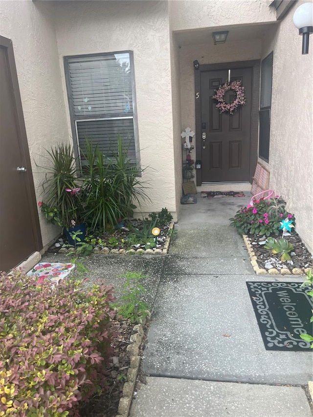 3106 S Semoran Blvd Unit 5, Orlando, FL 32822 - property entrance featuring stucco siding