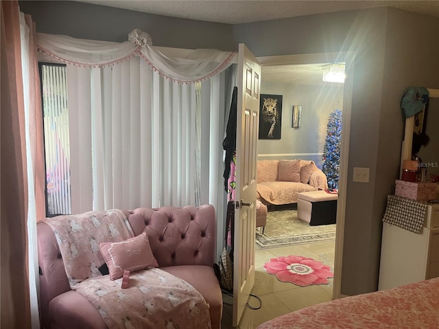 3106 S Semoran Blvd Unit 5, Orlando, FL 32822 - view of tiled living room
