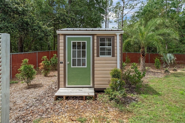 3224 E Davis Ln Unit 29, Inverness, FL 34453 - view of shed featuring a fenced backyard