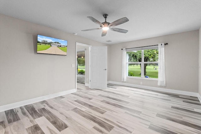 837 E Epsom Ct, Hernando, FL 34442 - spare room with light wood-style flooring and ceiling fan