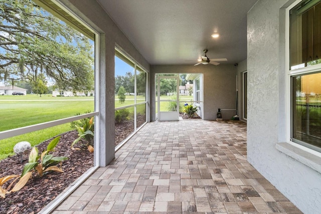 837 E Epsom Ct, Hernando, FL 34442 - sunroom / solarium featuring a ceiling fan