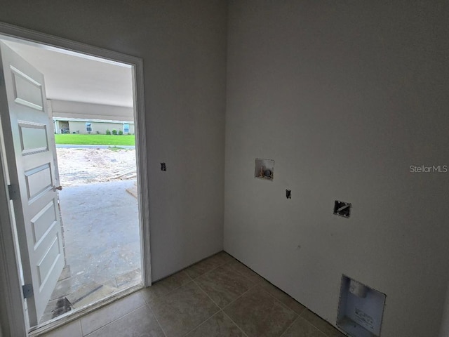455 W Rexford Dr, Beverly Hills, FL 34465 - laundry area with hookup for a washing machine and tile patterned flooring