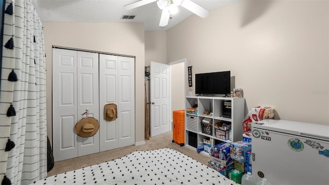 705 Guava Dr, Saint Augustine, FL 32095 - rec room with carpet floors, lofted ceiling, a ceiling fan, and a textured ceiling