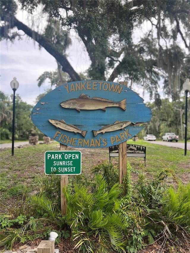 5328 Riverside Dr, Yankeetown, FL 34498 - view of community / neighborhood sign
