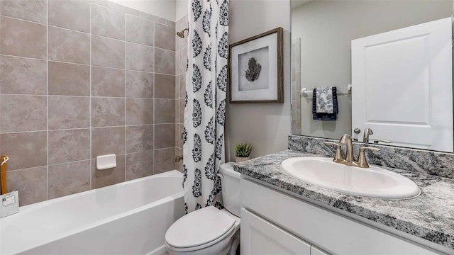 4253 SW 54th Street Rd, Ocala, FL 34474 - bathroom with vanity and shower / bath combo with shower curtain