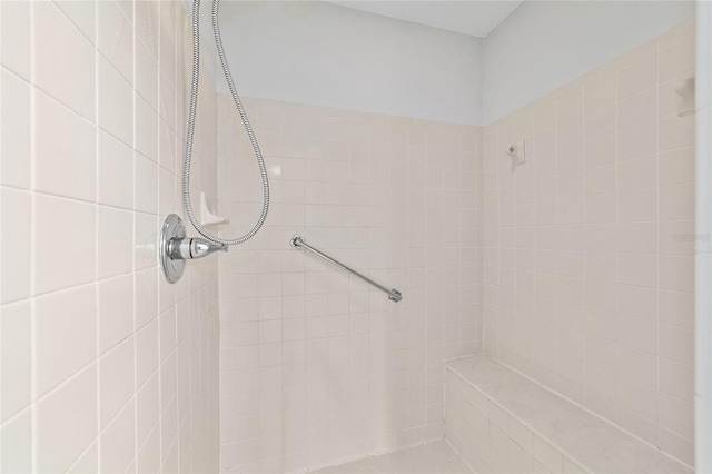 9117 SW 93rd Cir, Ocala, FL 34481 - bathroom featuring tiled shower